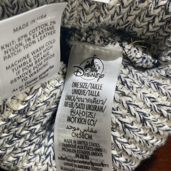 Disney Knit Adult Beanie, with Doug and Space  Aliens Leather Aplica on Front - Picture 7 of 7